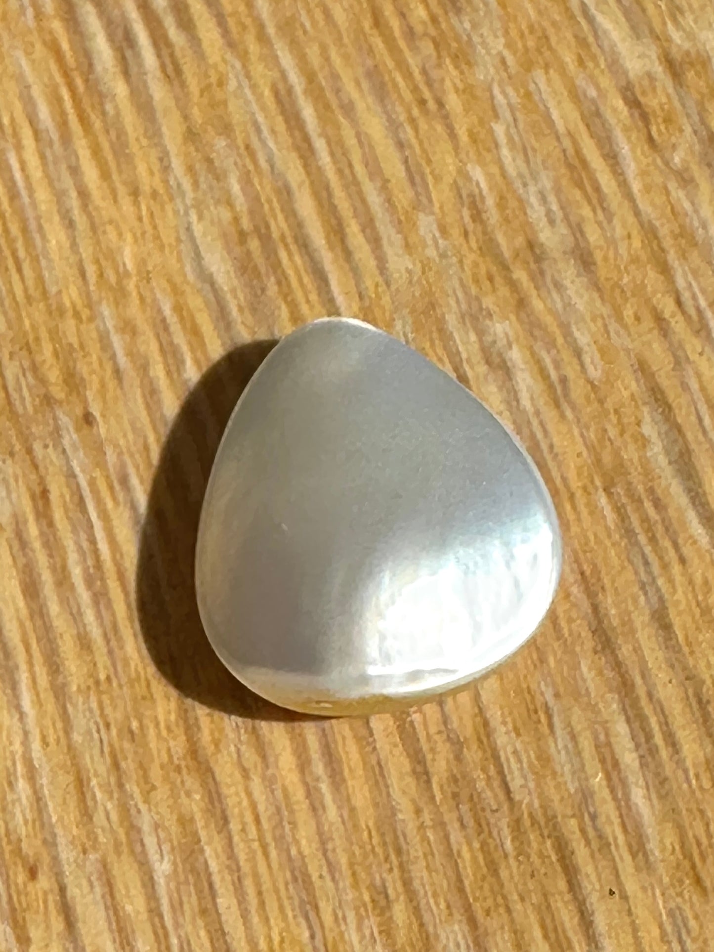 Australian white and cream Mabe Pearl unset pendant or ring or bracelet or earrings 9.155 cts