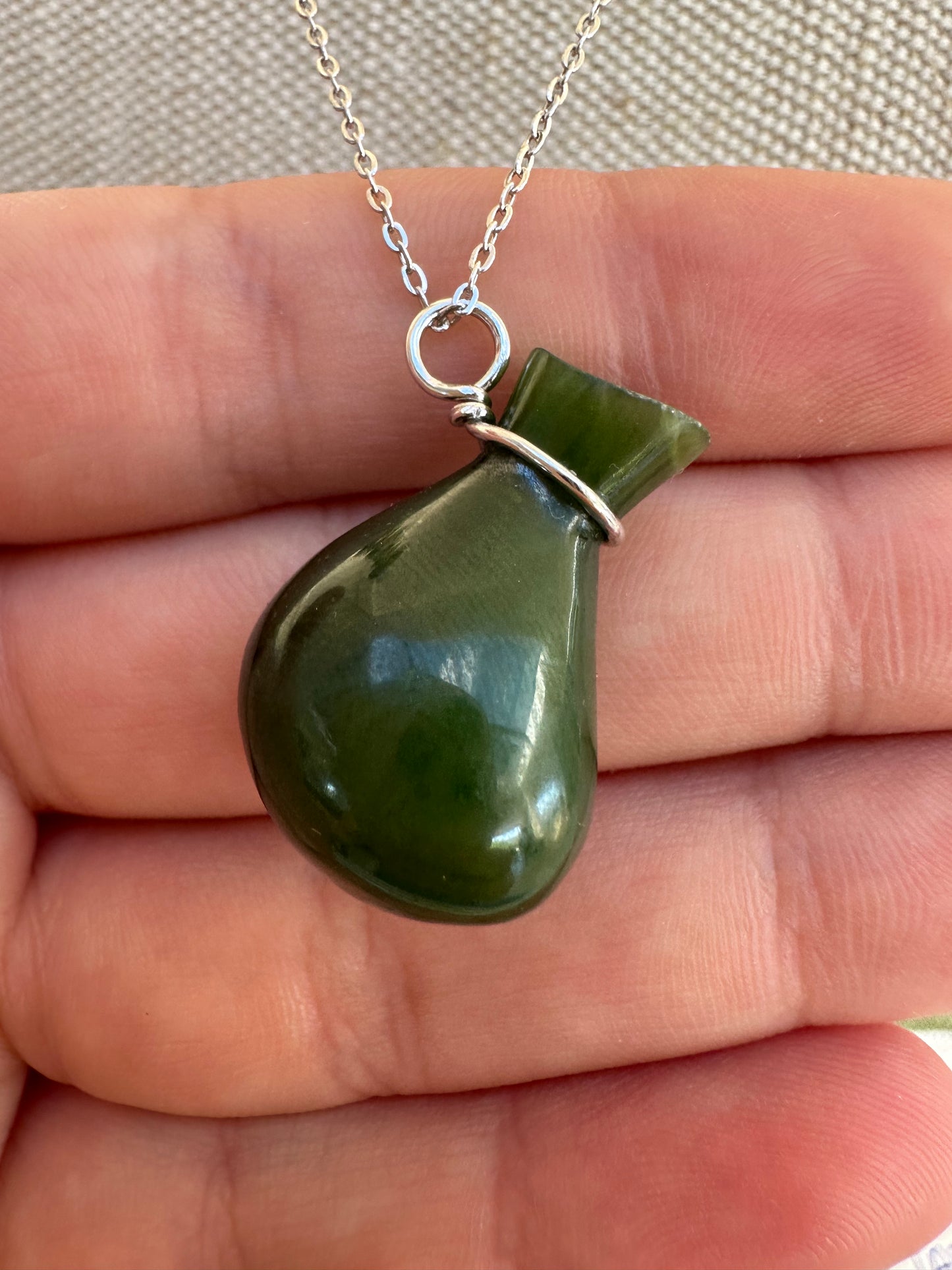 Nephrite Jade Money Pouch Blessing Pendant