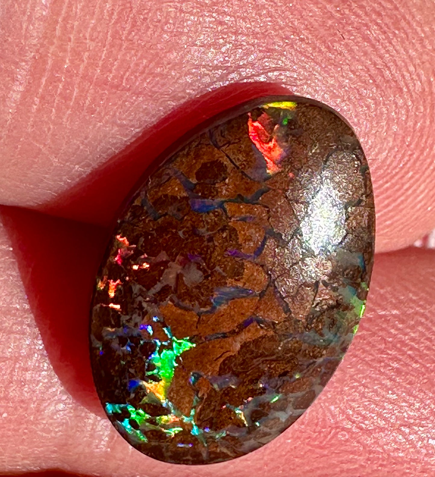Australian Boulder opal cabochon 5.3 cts