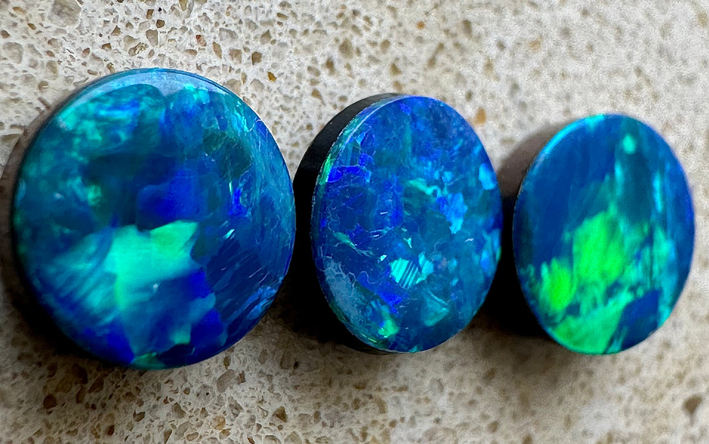 Australian Lightning Ridge Opal Doublets Matching Set 6mm