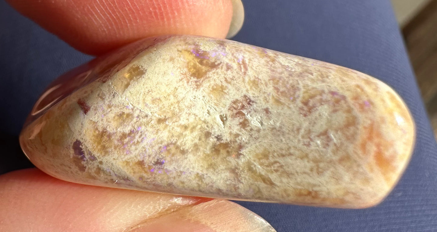 Australian Andamooka opal specimen polished 58.3 cts