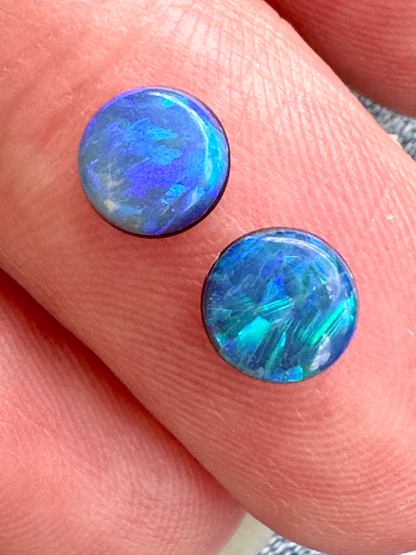 Australian lightning ridge doublet Opal pair multicolored unset pendant or earrings 1.365 cts