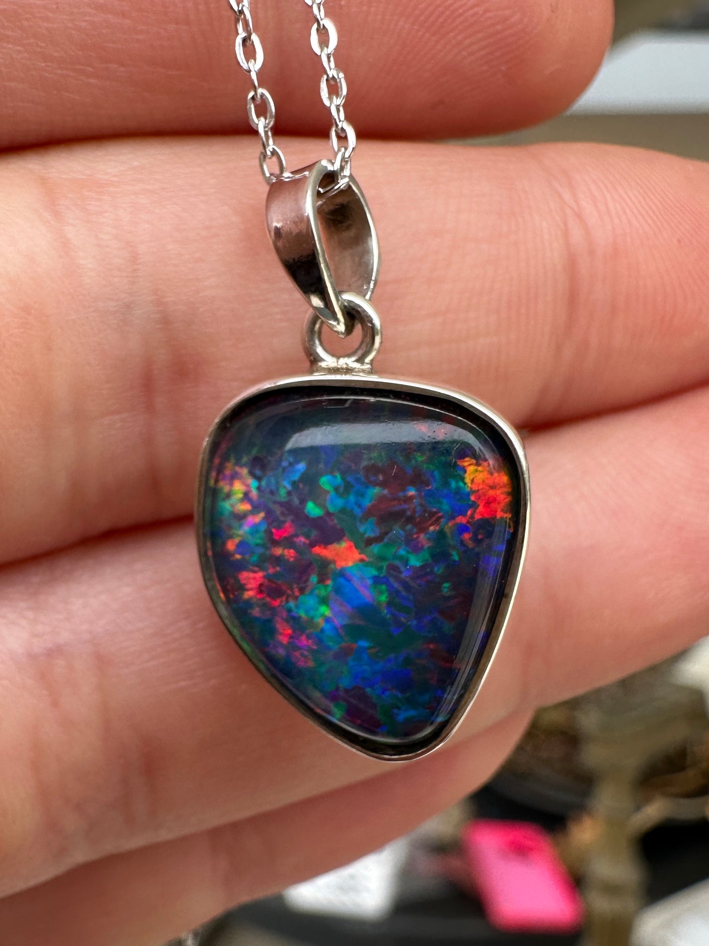 Coober Pedy triplet opal pendant - Australian natural Opal triplet set in sterling silver 11 cts