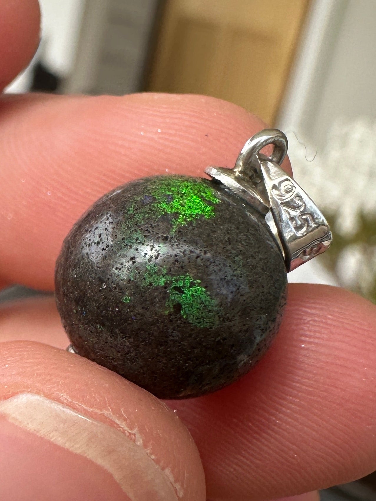 Australian Andamooka Matrix Opal Pendant Green Blue 11.91 cts