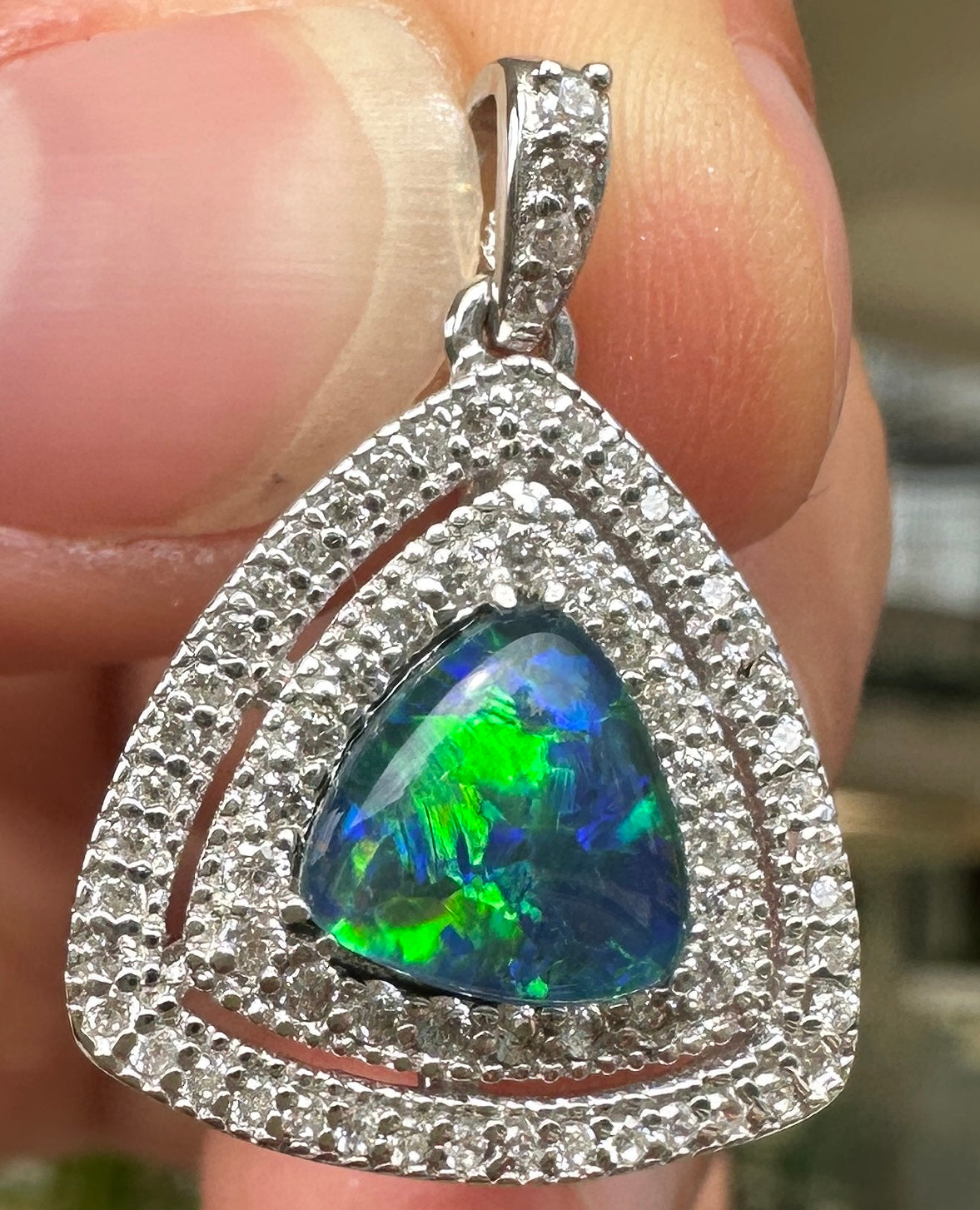 Beautiful Australian Triplet Opal and Sterling Silver Pendant 11.875 cts