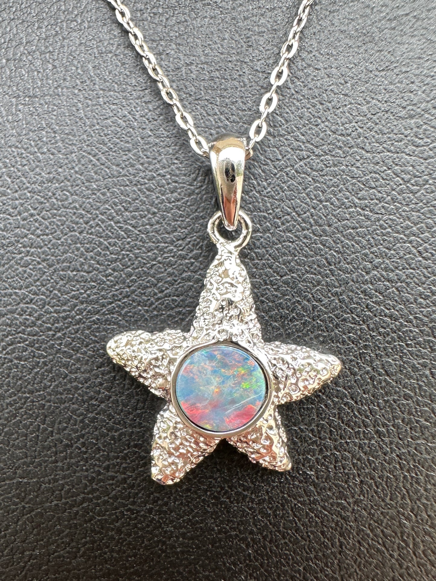Coober Pedy starfish pendant - Australian Opal set in sterling silver 1.85 cts