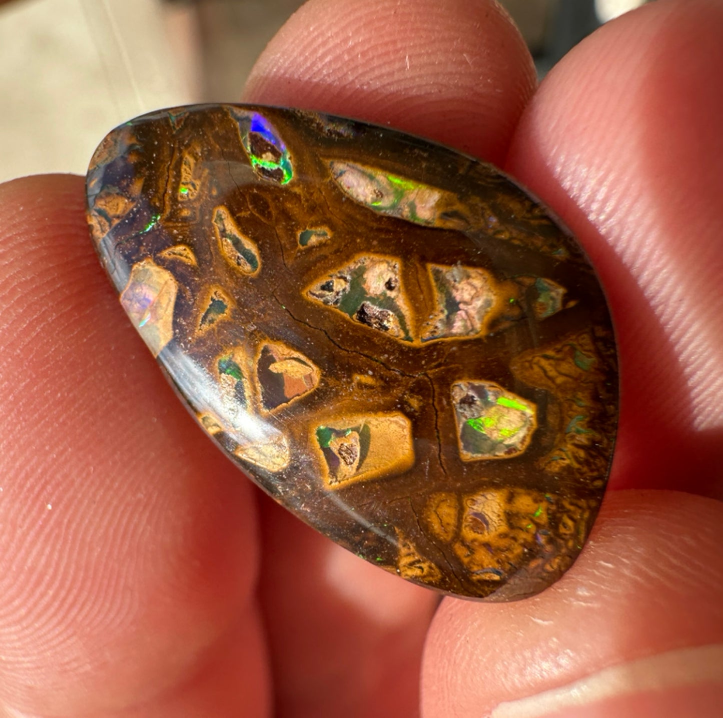 Australian Queensland Boulder green & purple unset pendant opal 13.53 ct