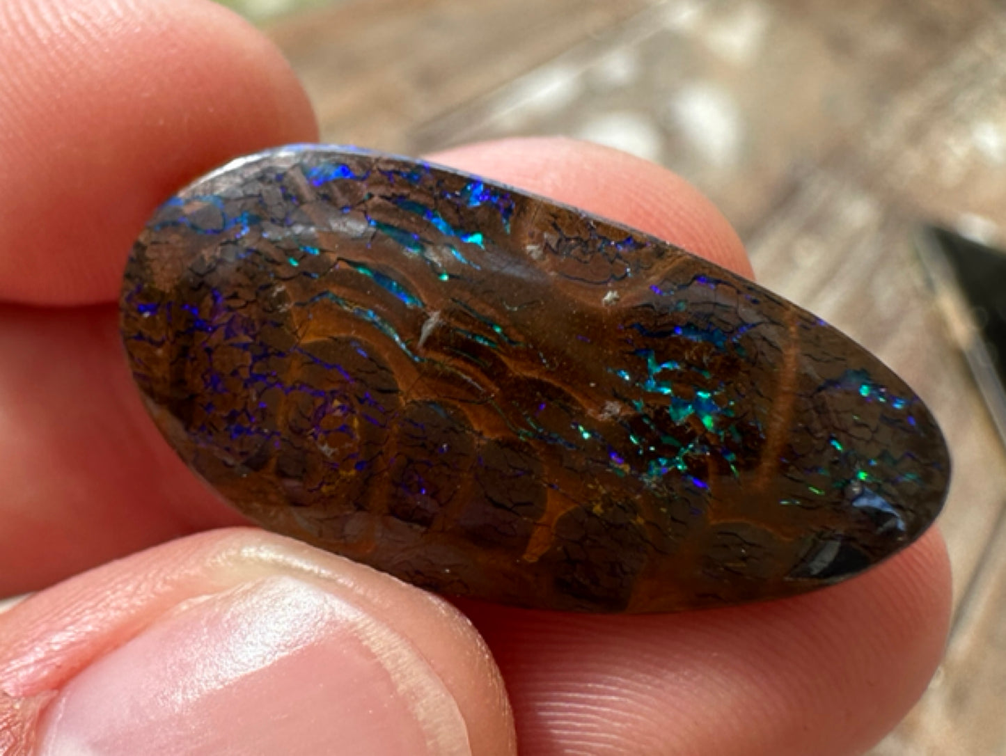 Australian Queensland Boulder green, blue & purple unset pendant opal 15.02 ct