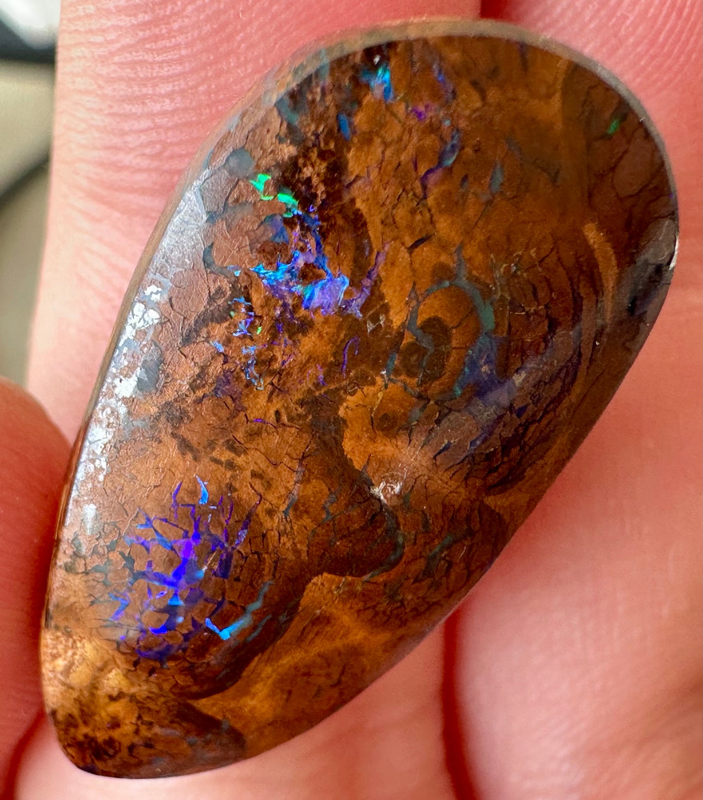 Opal Australian Queensland boulder unset pendant or ring multicolored opal 18cts
