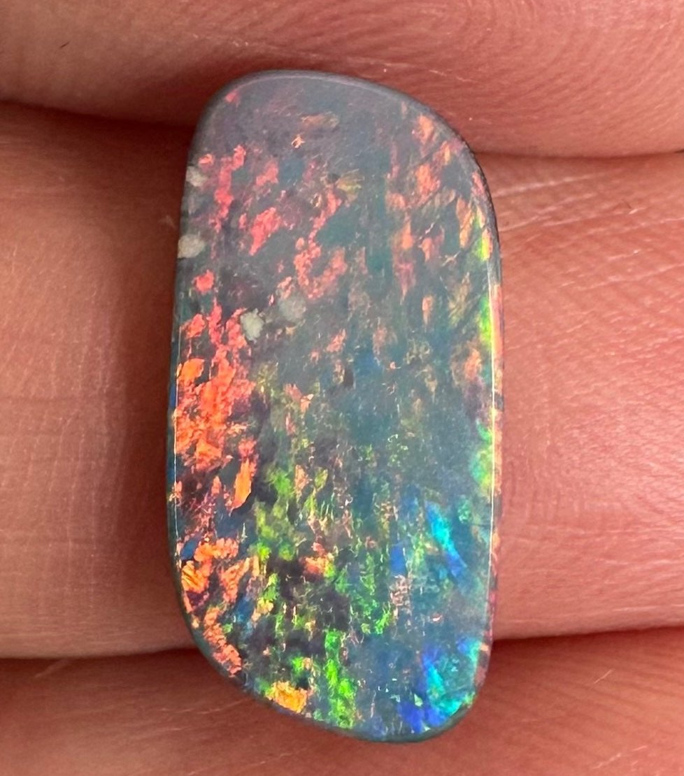 Mintabie opal doublet - Opal Essence Wholesalers