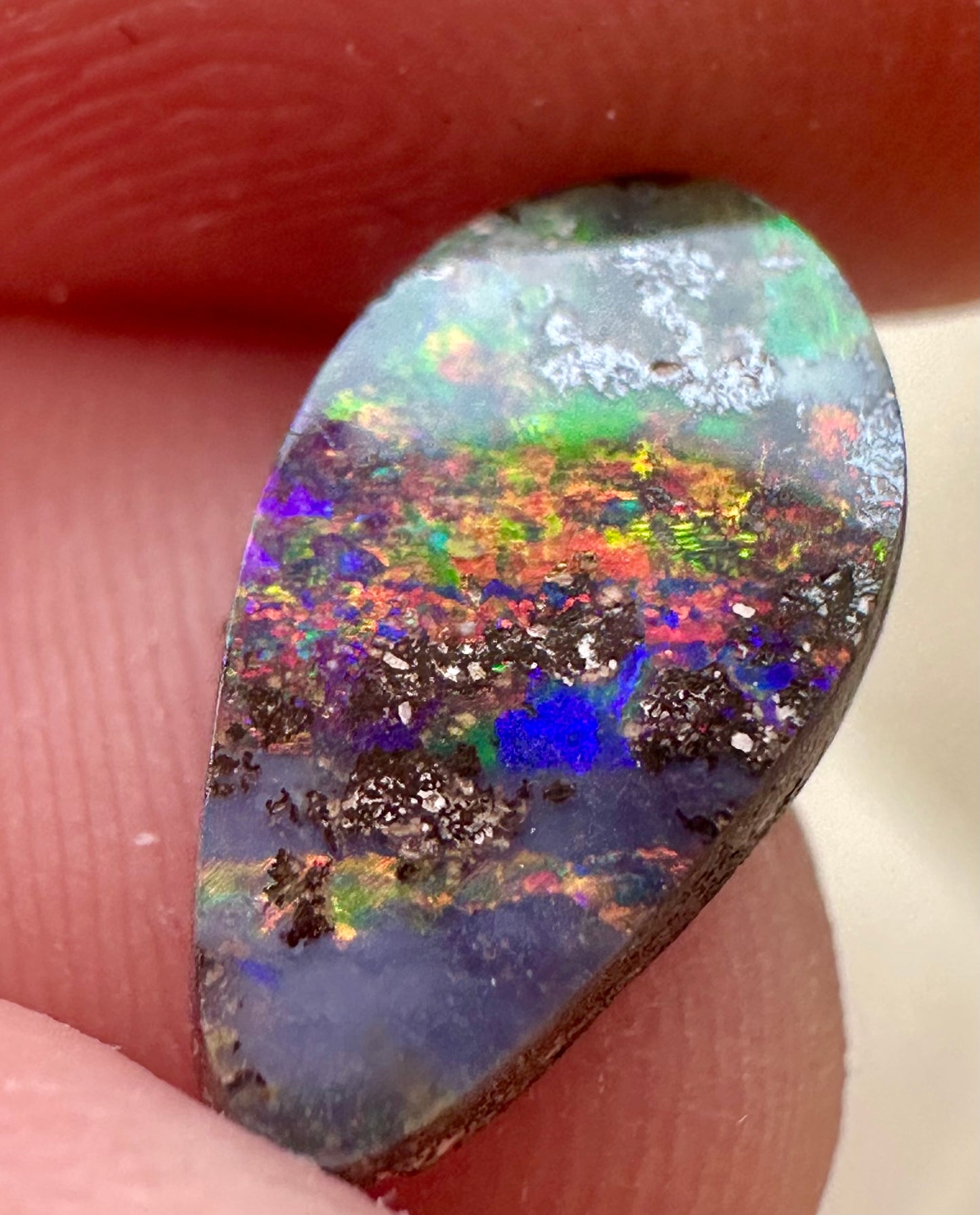 Australian Queensland Boulder Opal 1.8 cts