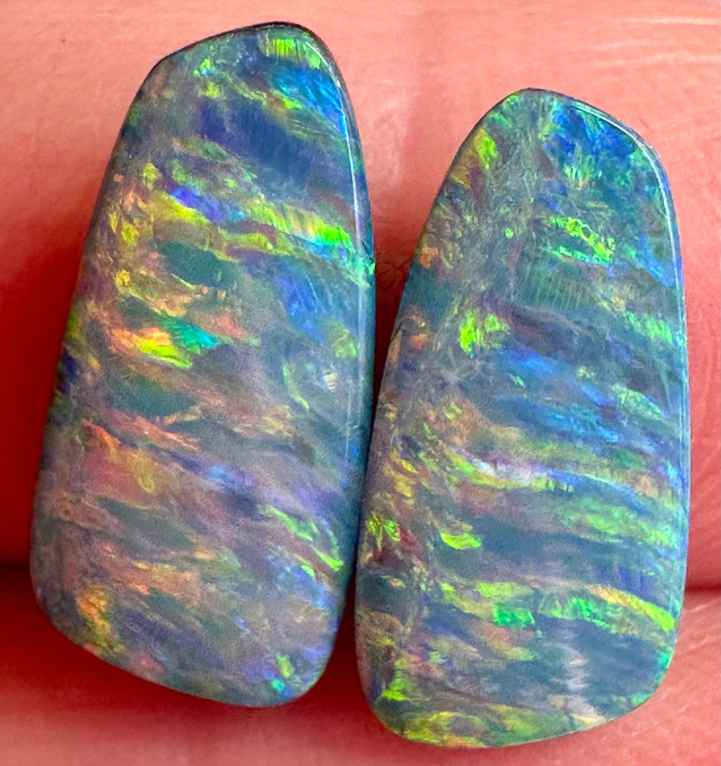 Matching Australian opal pair 5.5 cts