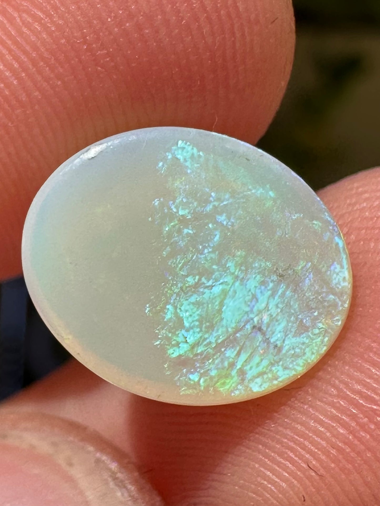 Australian Lightning Ridge unset pendant or ring opal 2cts