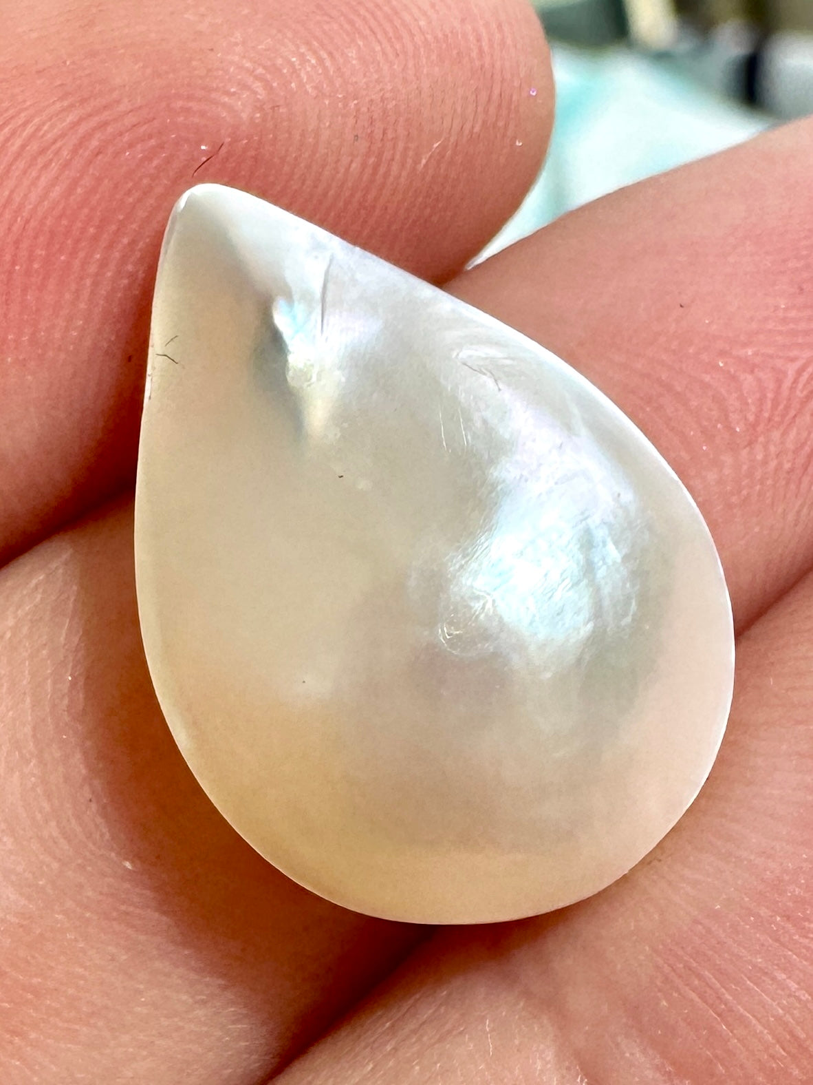 Australian white and cream Mabe Pearl unset pendant or ring or bracelet or earrings 8.335 cts