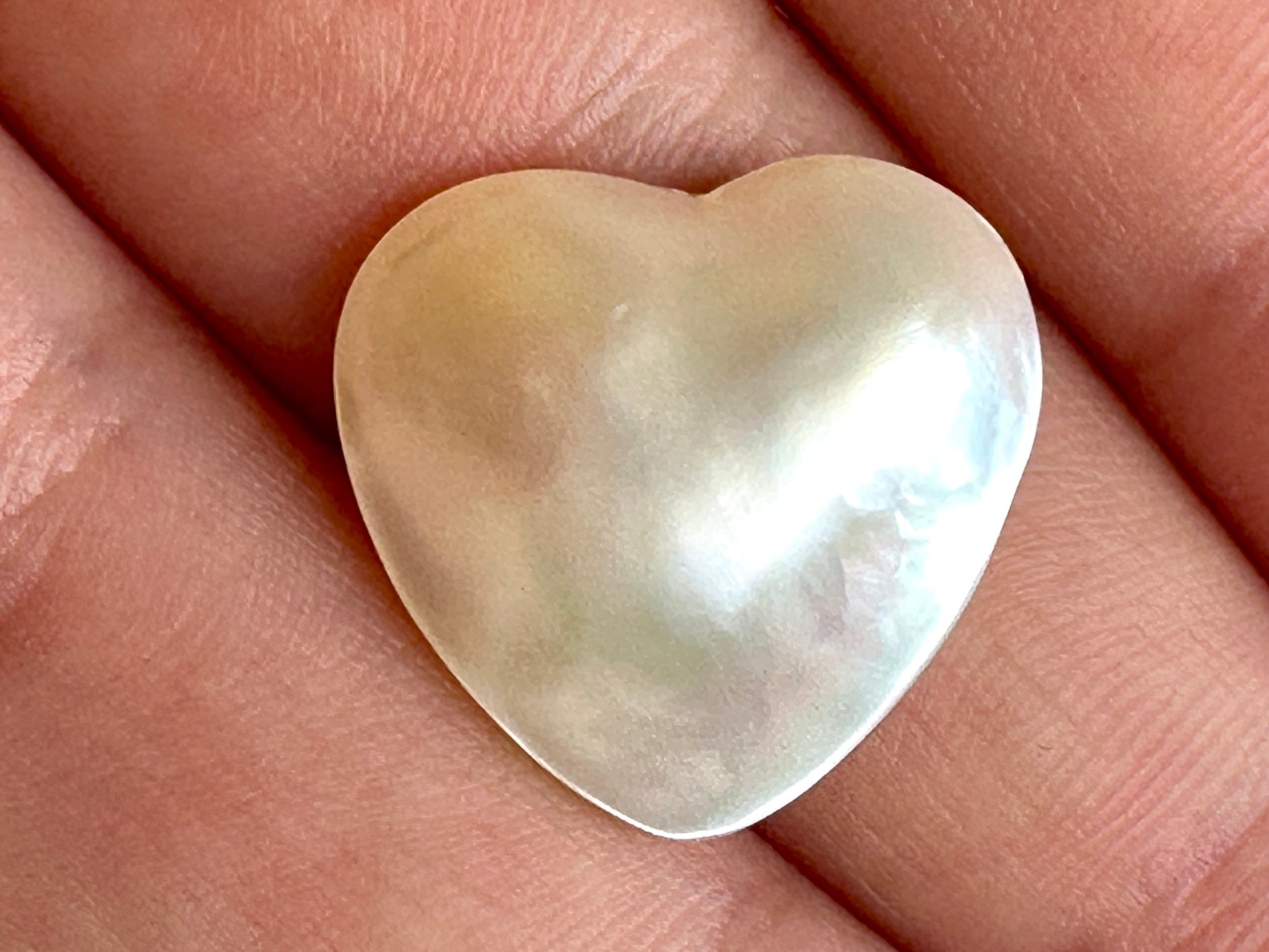 Australian white and cream Mabe Pearl unset pendant or ring or bracelet or earrings 9.73 cts