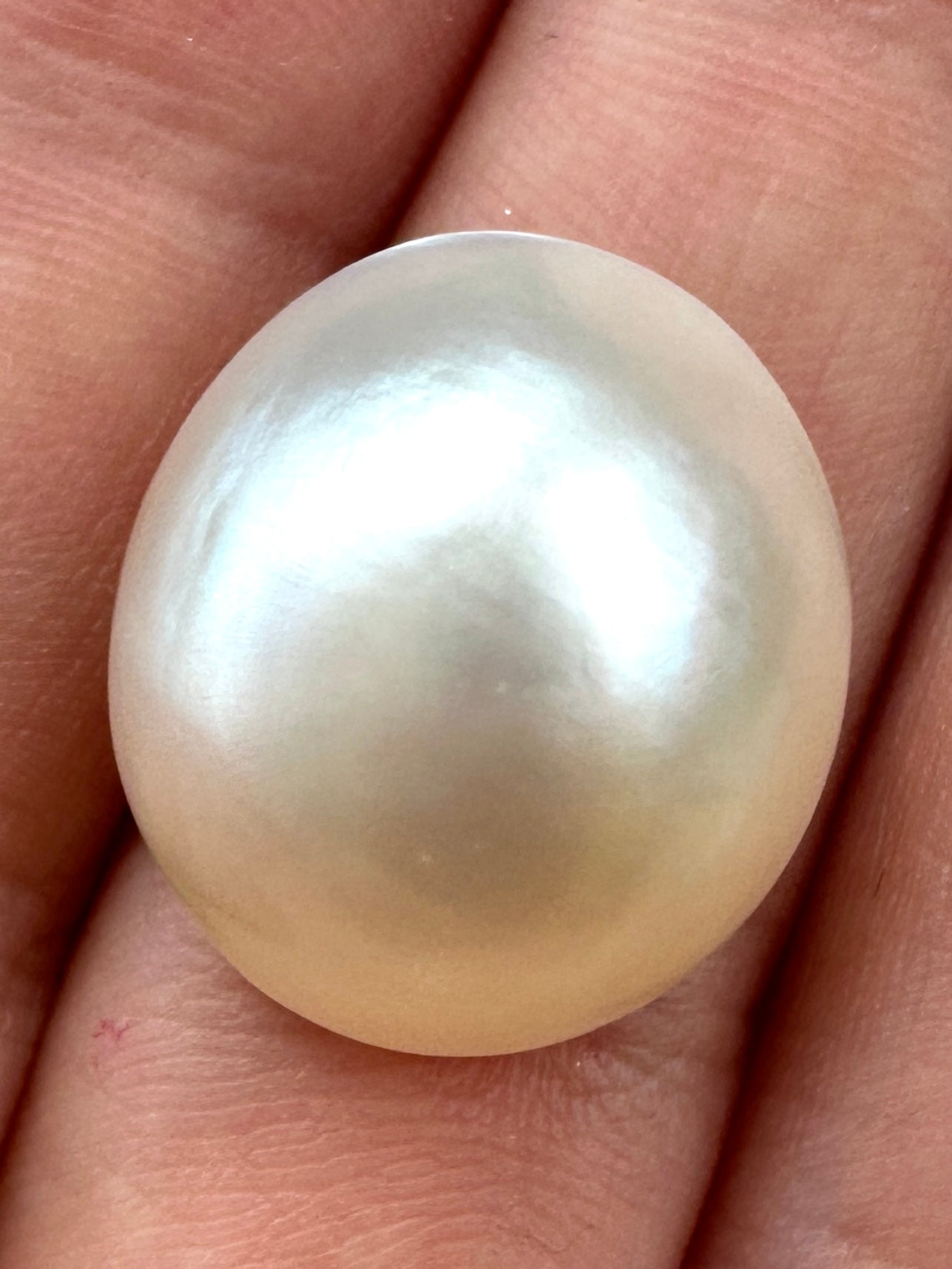 Australian white and cream Mabe Pearl unset pendant or ring or bracelet or earrings 13.26 cts