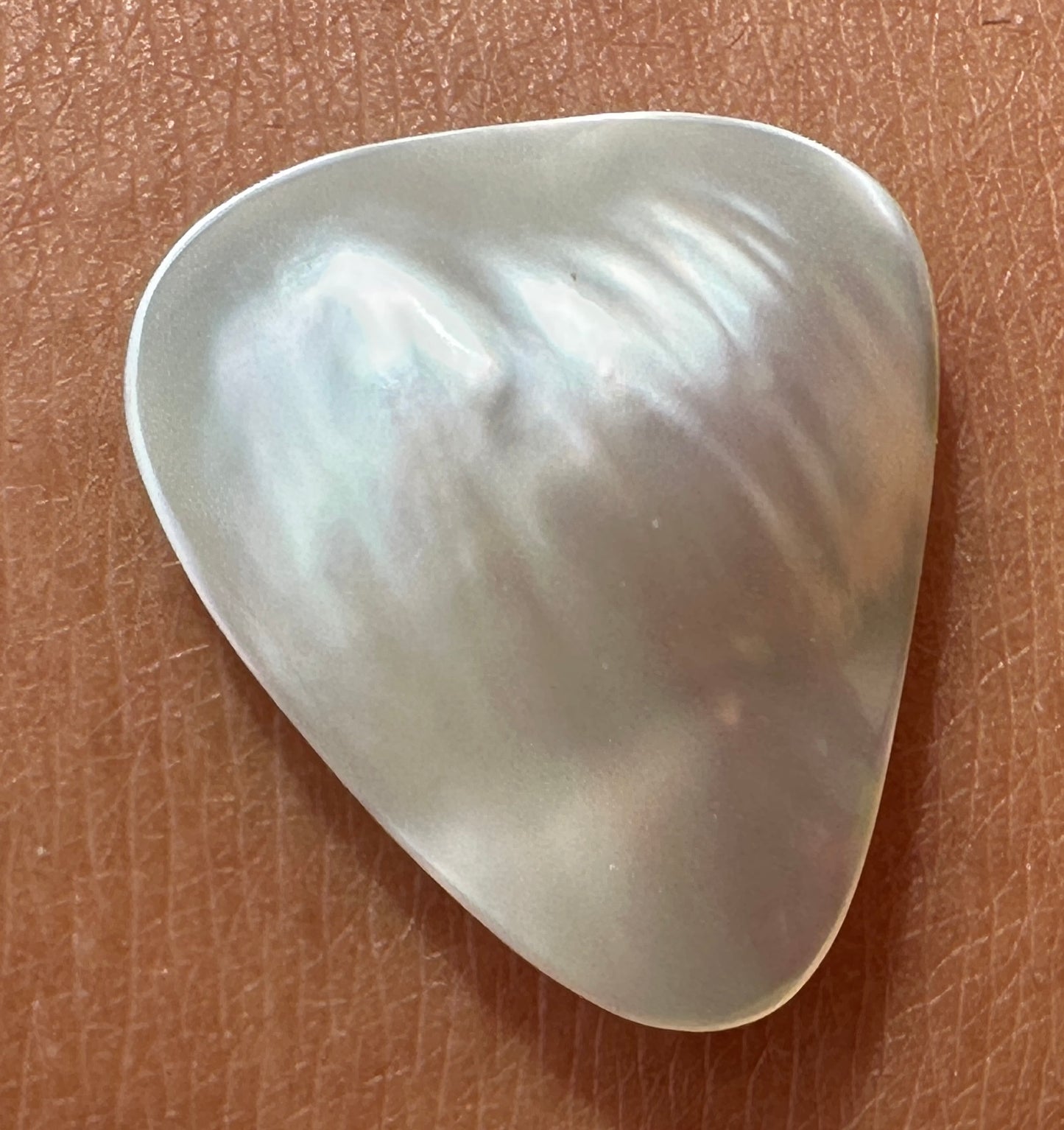 Australian white and cream Mabe Pearl unset pendant or ring or bracelet or earrings 9.715 cts