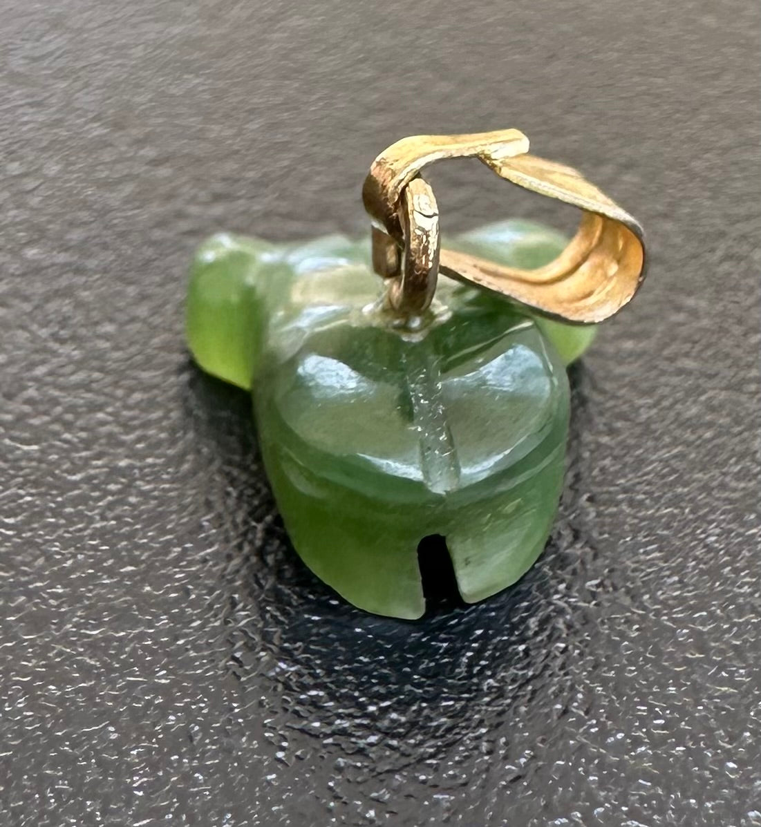 Australian Cowell Green Jade Frog Blessing Charm