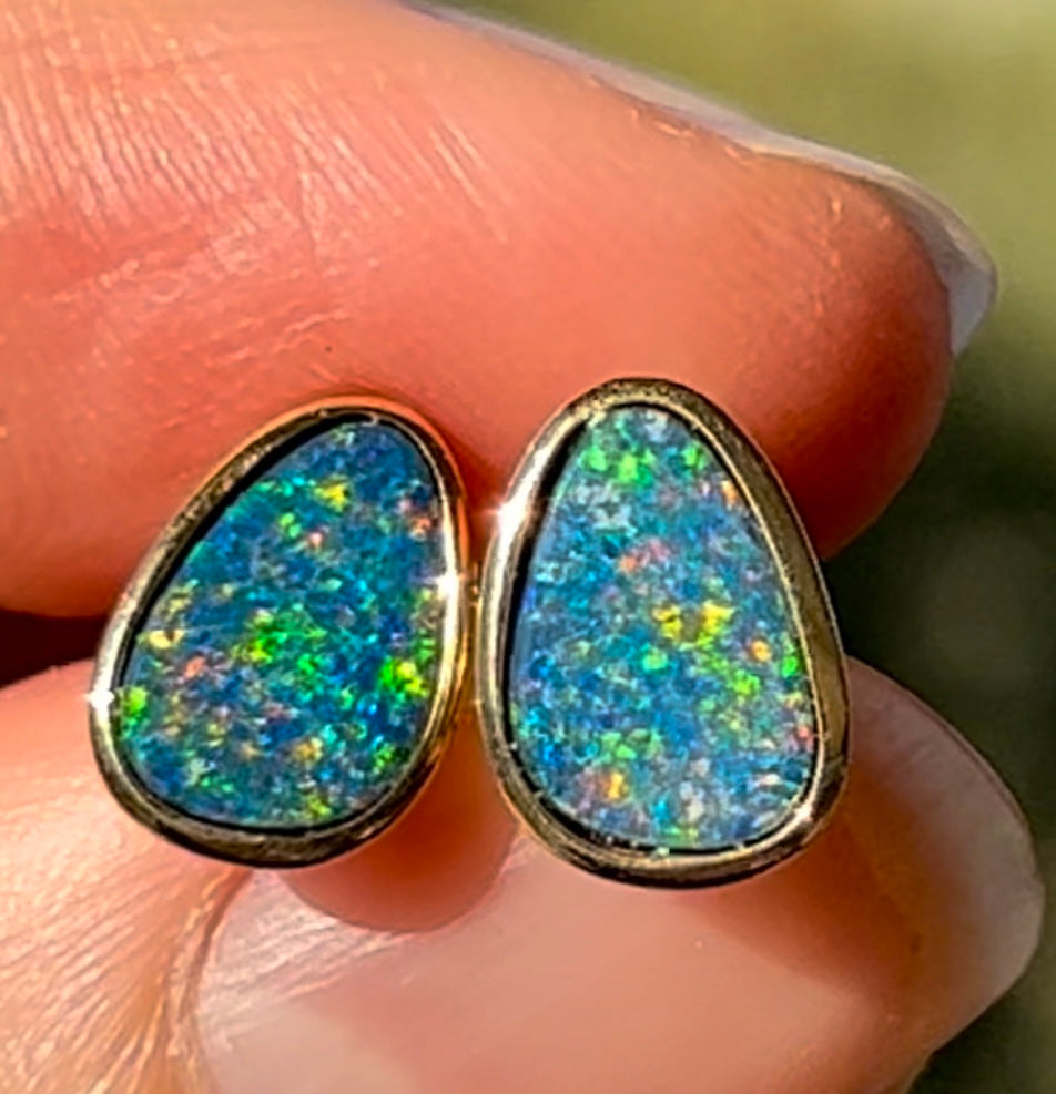 Beautiful Opal Earrings Set In 14K Solid Gold - Opal Essence Wholesalers 