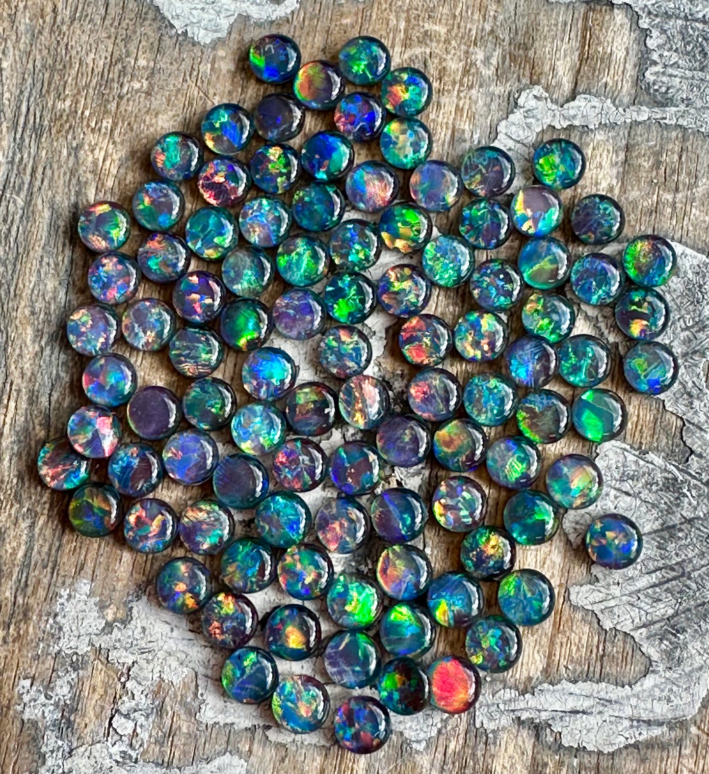 100 Australian Opal Triplets 5mm