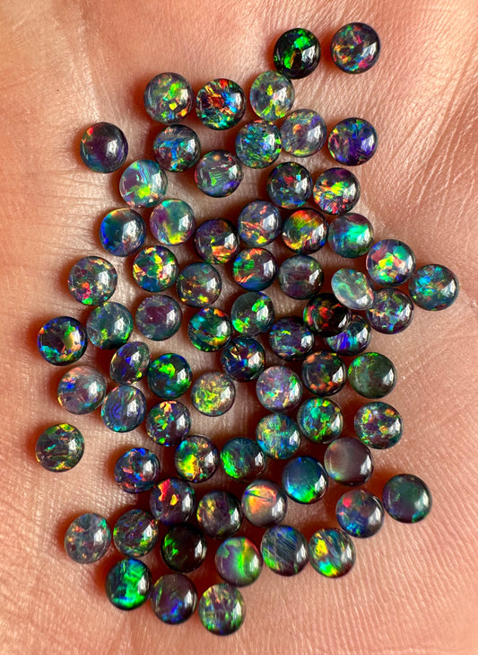 Australian Gem opal triplets 4 mm