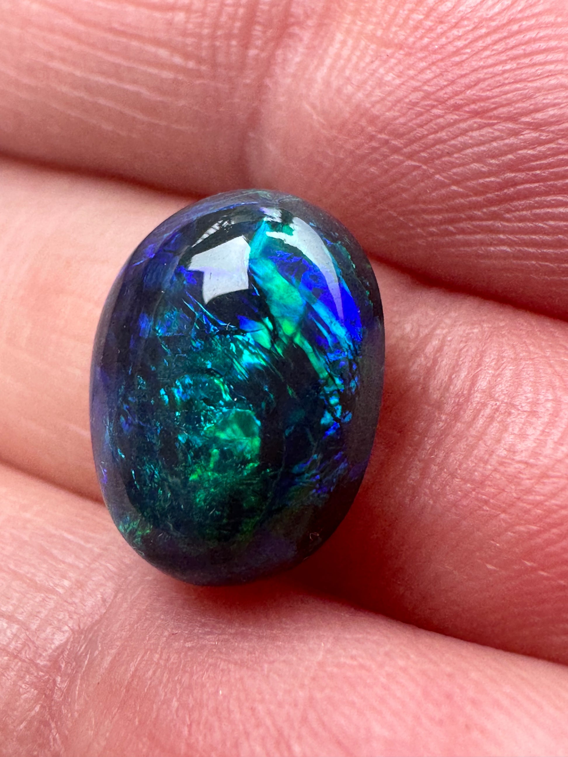Lightning Ridge black solid opal
