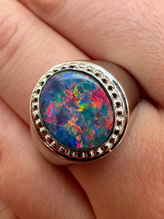 Stunning unisex sterling silver opal ring size 10.25