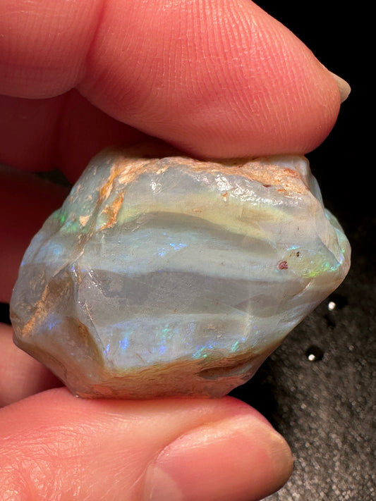 Opal Essence Australian Lambina Rough Grey Base opal multicolored Unset 