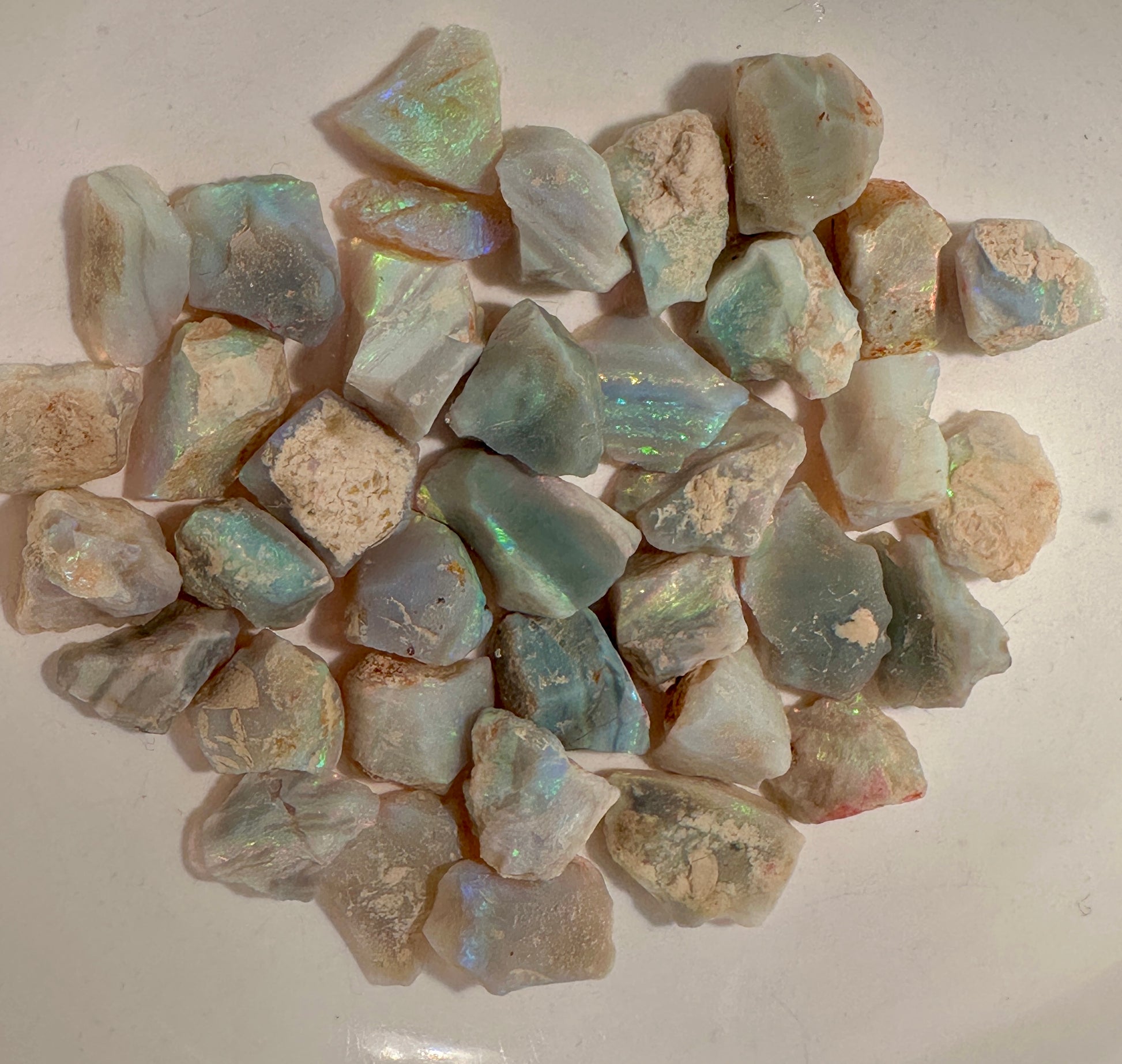 Opal Essence Australian Lambina Rough Grey Base opal multicolored Unset 