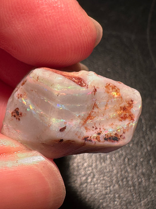 Opal Essence Australian Lambina Rough Grey Base opal multicolored Unset 