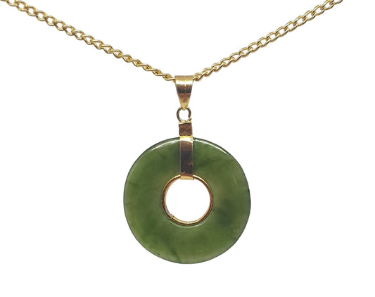 Australian Cowell green jade circle of life pendant