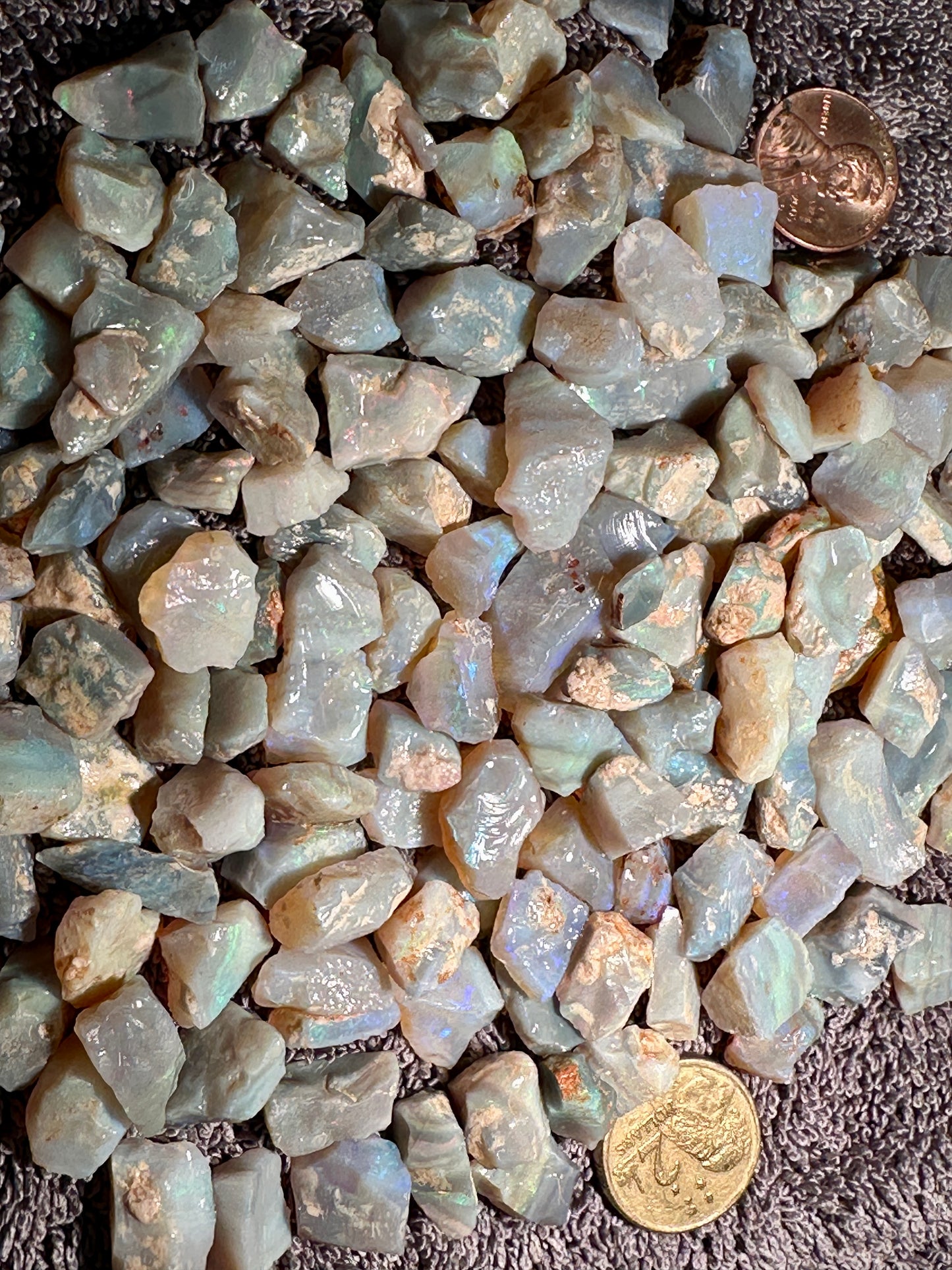 Lambina Crystal Opal Parcel 155.5g — Lambina, South Australia