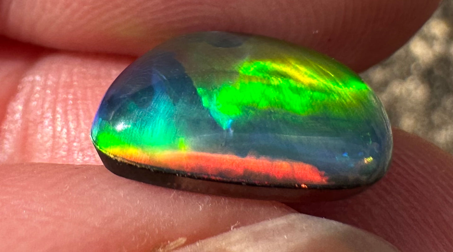 Super Gem Opal Triplet 14x10mm 4.55 cts