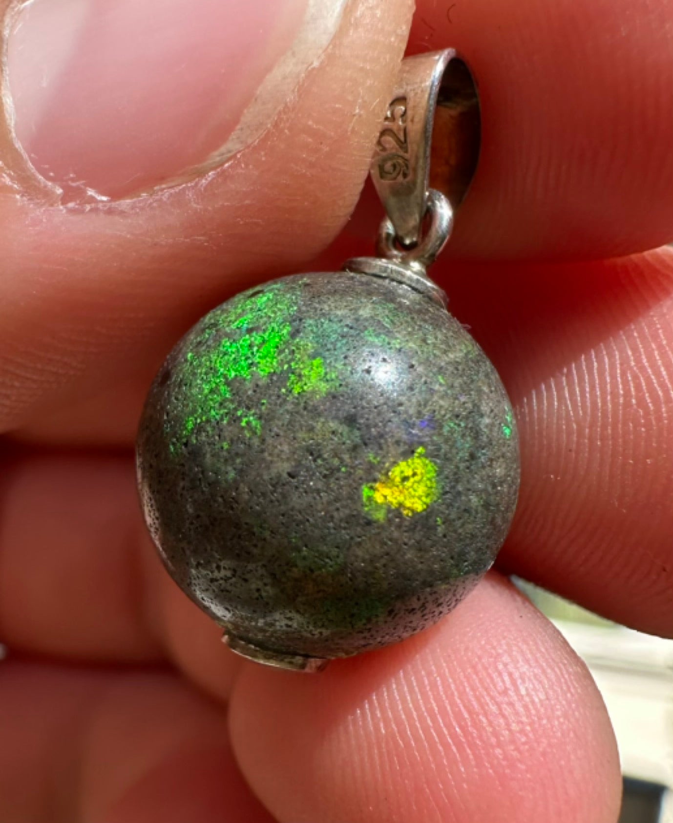 Australian Andamooka Matrix green and gold opal focal bead pendant 12.50ct