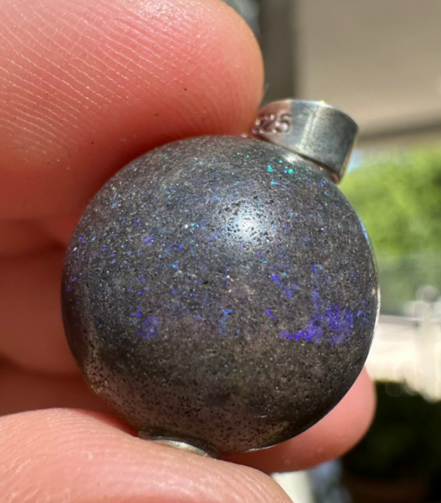 Australian Andamooka Matrix purple and blue opal focal bead pendant 25ct