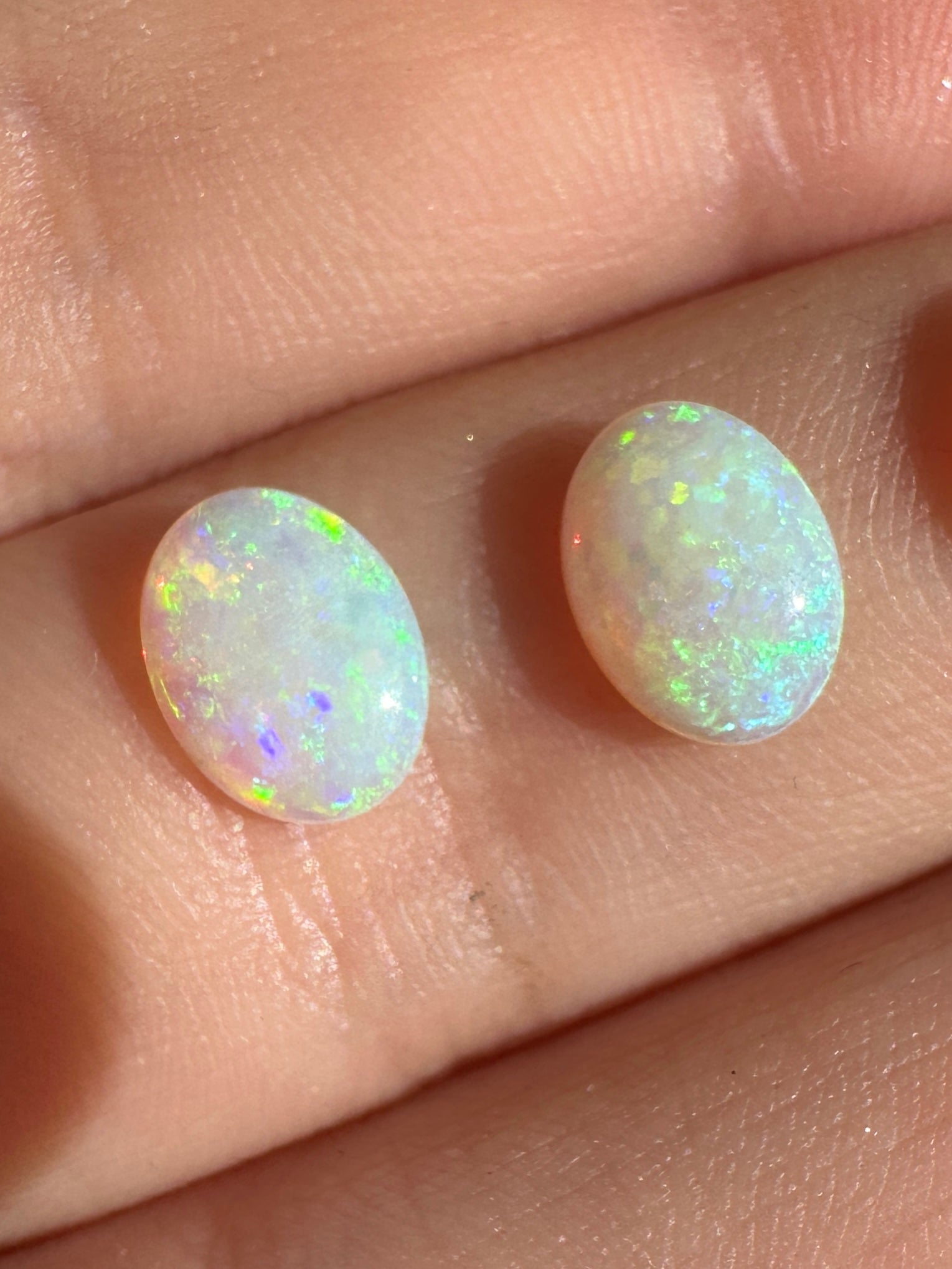 Australian Andamooka solid opal unset multicolored crystal pendant or earrings 1.305 cts