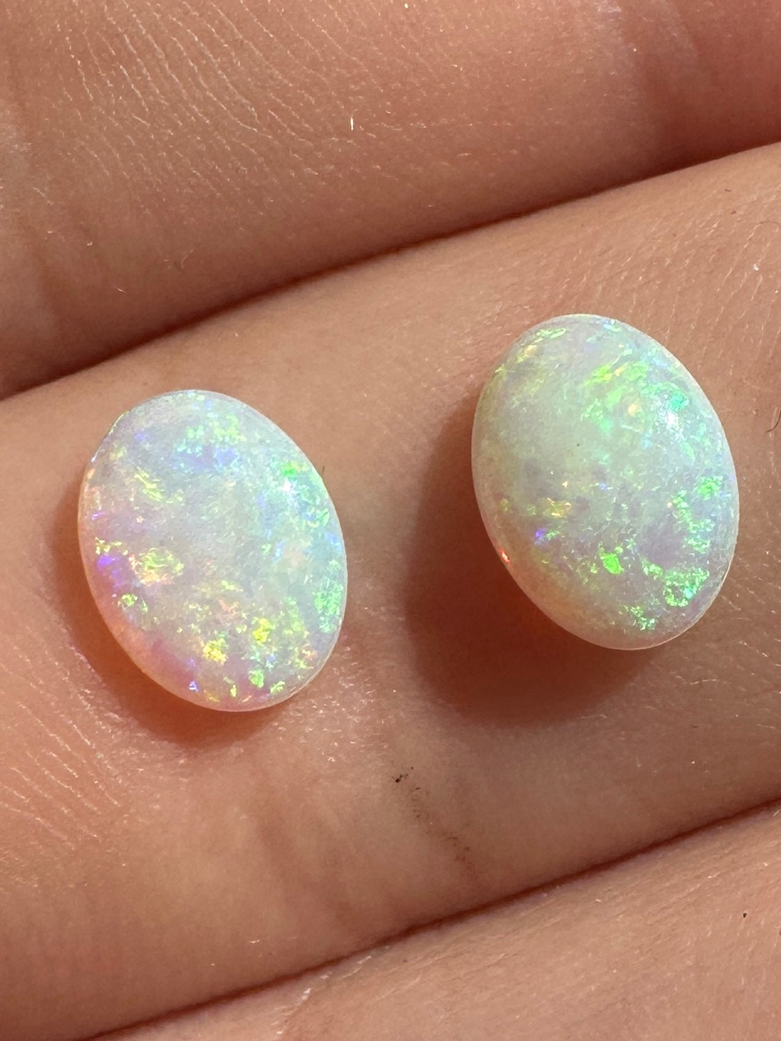 Australian Andamooka solid opal unset multicolored crystal pendant or earrings 1.305 cts