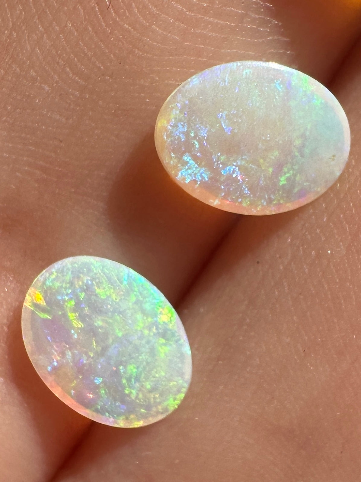 Australian Andamooka solid opal unset multicolored crystal pendant or earrings 1.305 cts