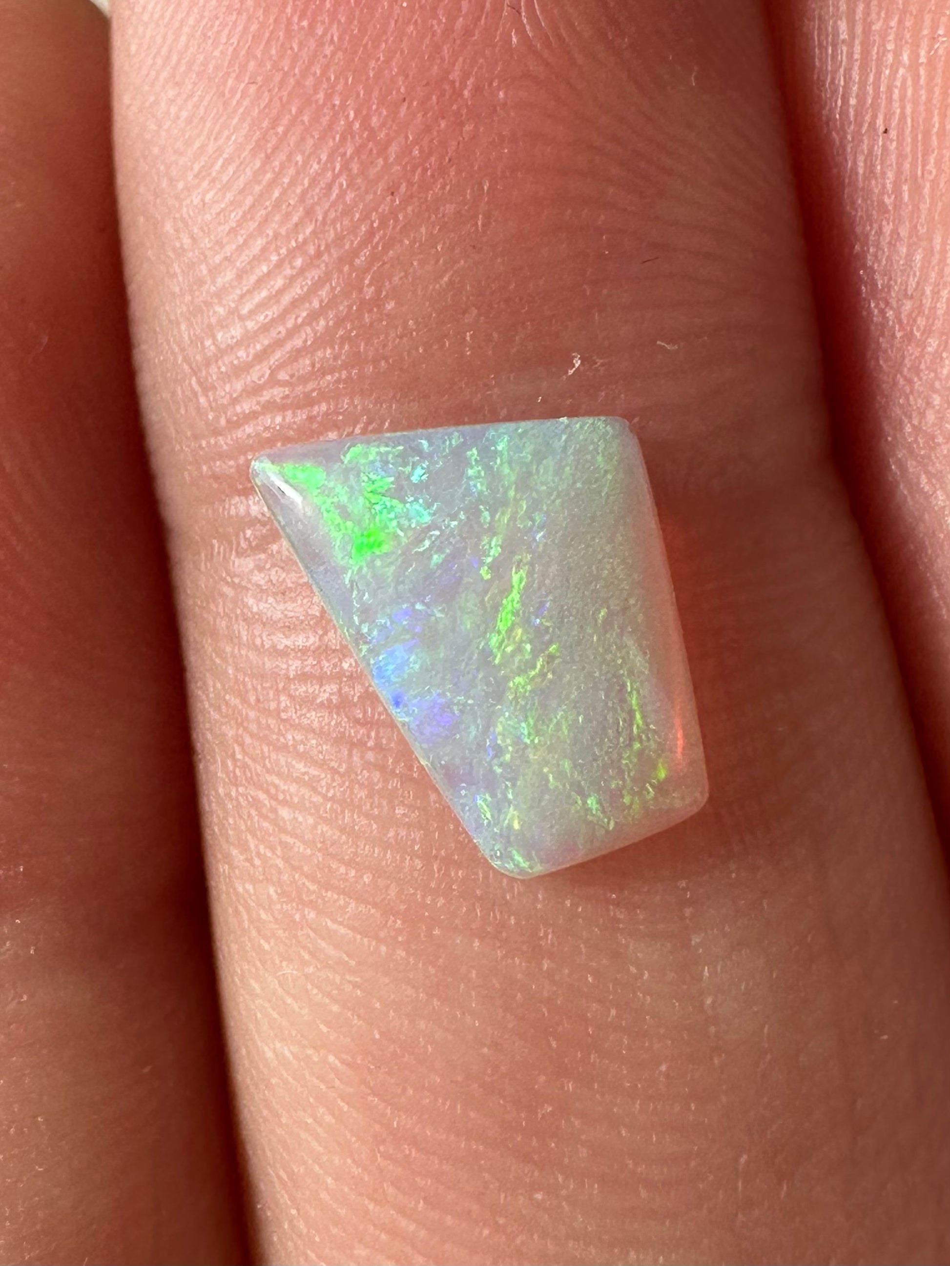 Australian Andamooka Unset Multicolored crystal pendant opal 0.8 ct