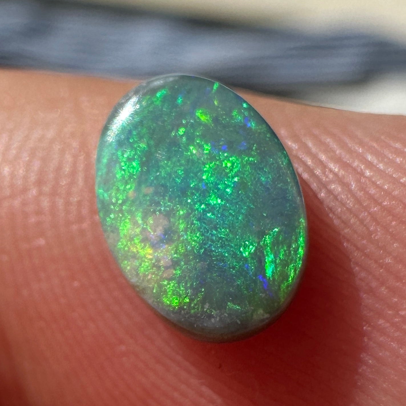 Australian mintabie Black Crystal Opal multicolored unset pendant or ring 0.87 cts