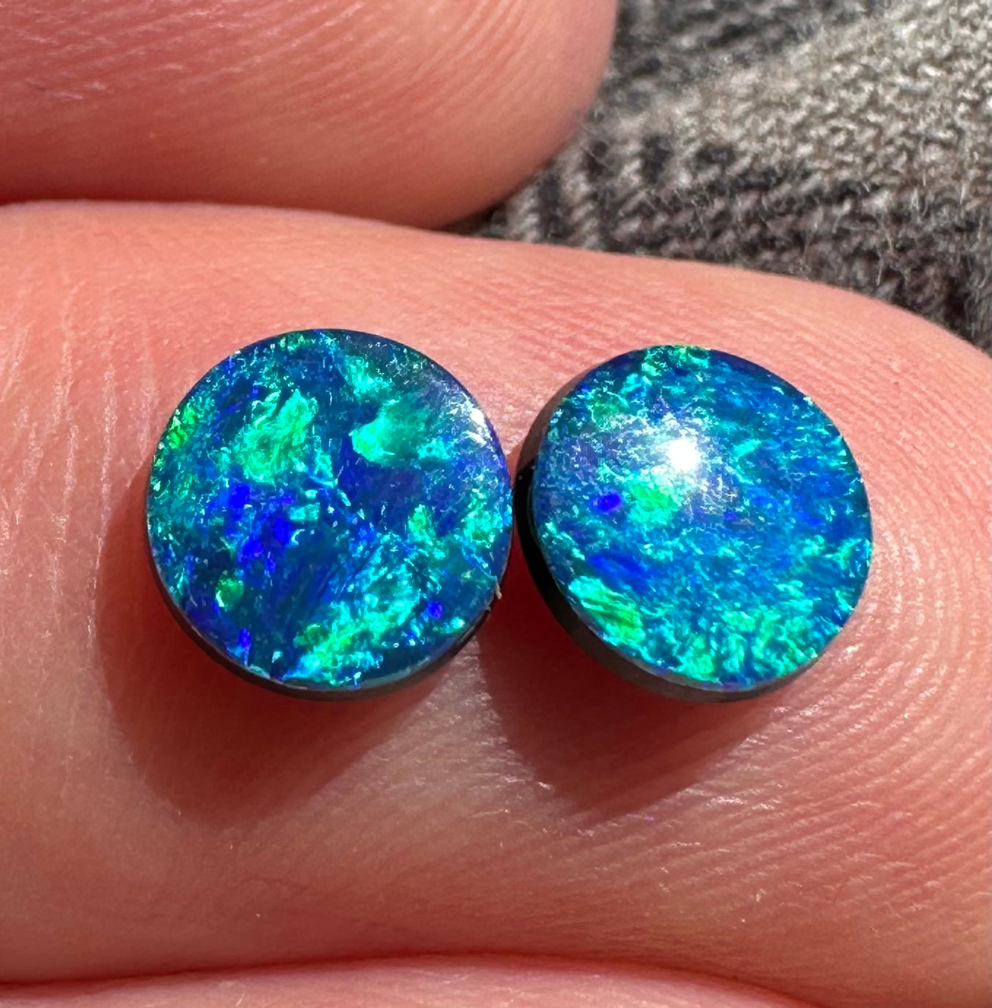 Australian lightning ridge doublet Opal pair multicolored unset pendant or earrings 1.405 cts