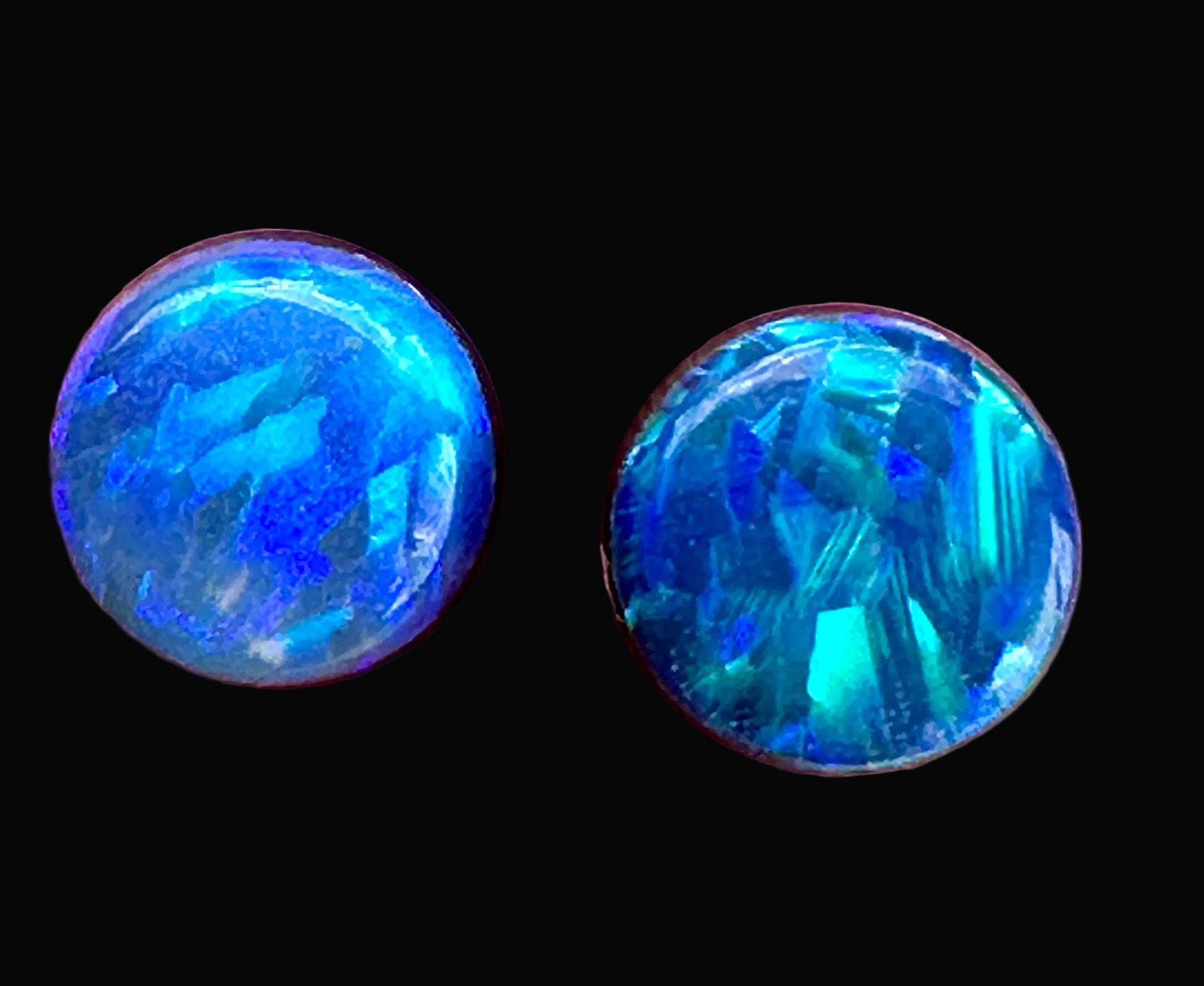 Australian lightning ridge doublet Opal pair multicolored unset pendant or earrings 1.365 cts