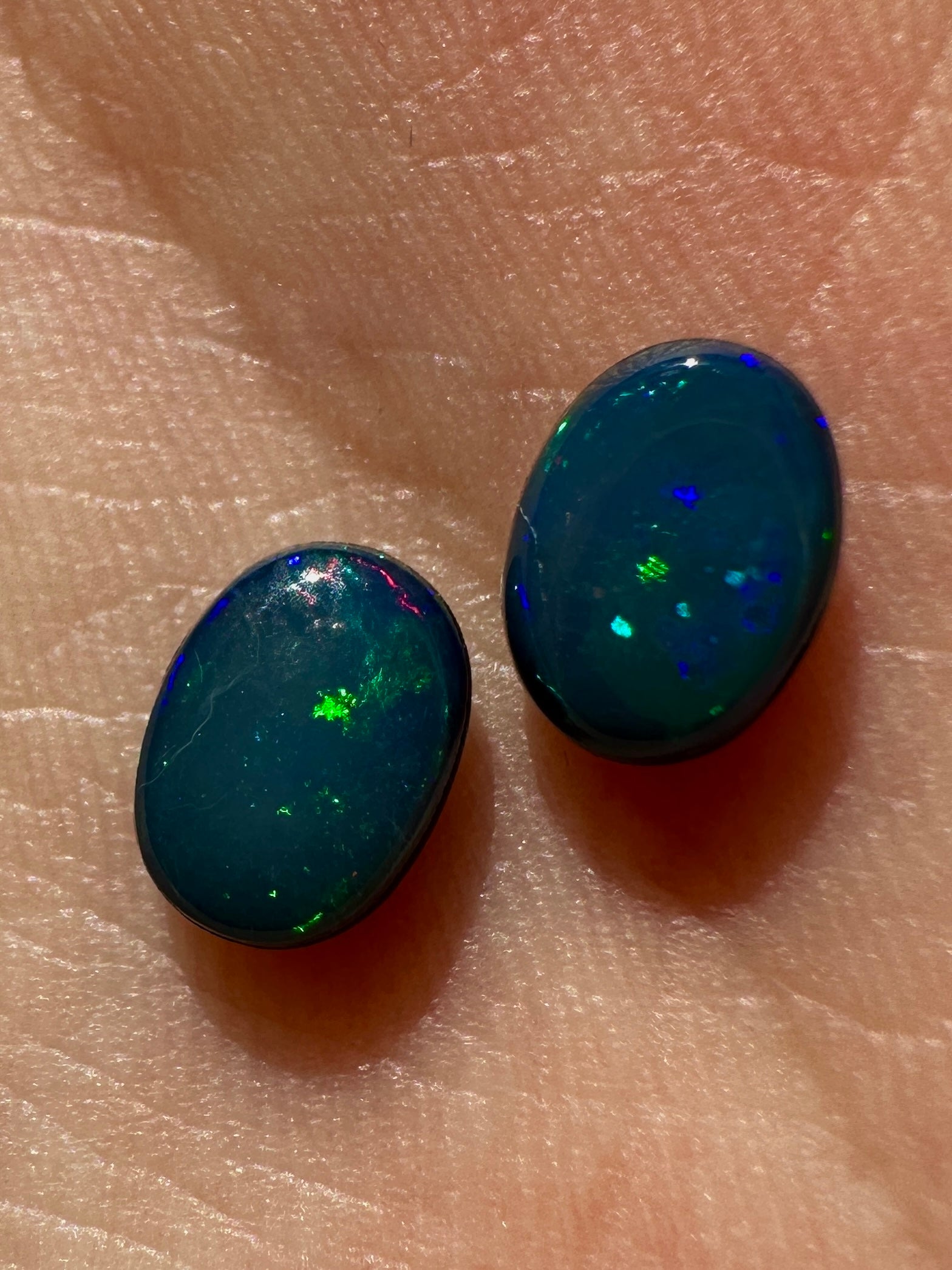 australian-lightning-ridge-doublet-opal-multicolored-unset-pendant-earring-D114-1.25-cts-1