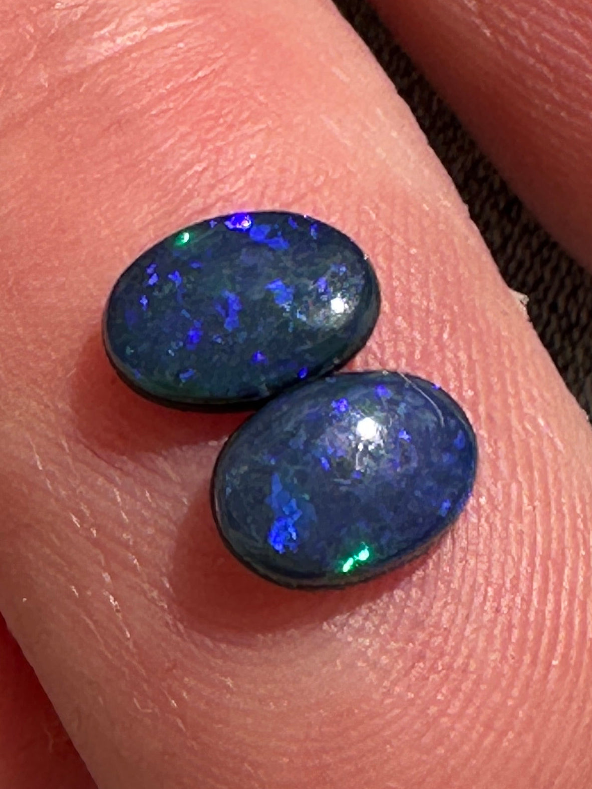 Australian lightning ridge doublet Opal pair multicolored unset pendant or earrings 1.285 cts