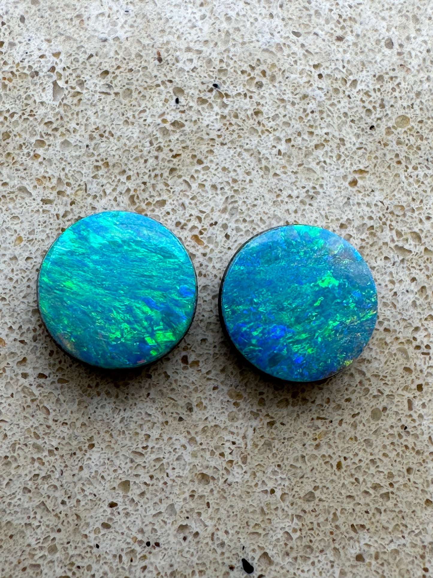Australian lightning ridge doublet Opal pair multicolored unset pendant or earrings 1.565 cts