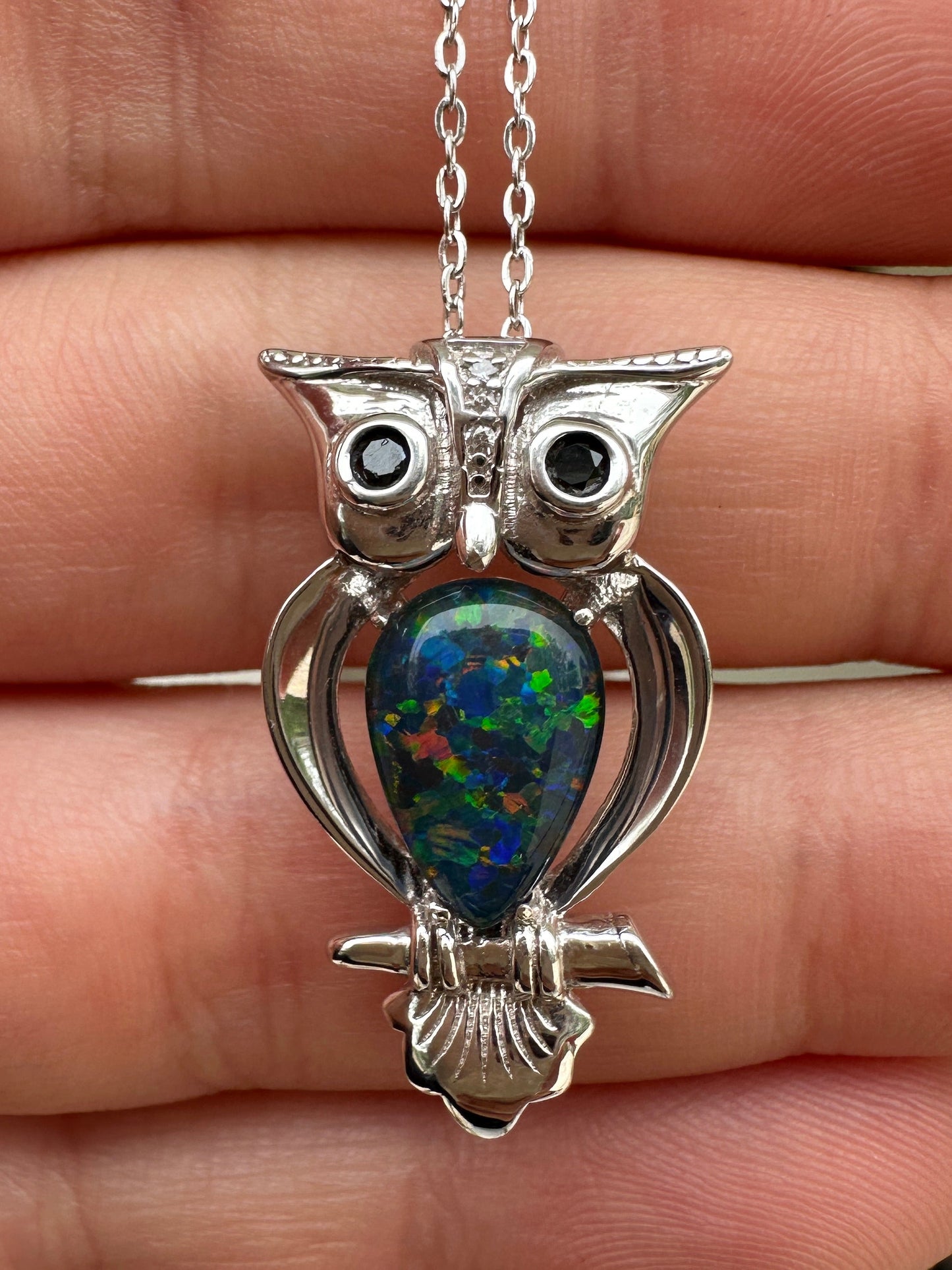 Coober Pedy Opal owl pendant - Australian Opal set in sterling silver 17.09 cts