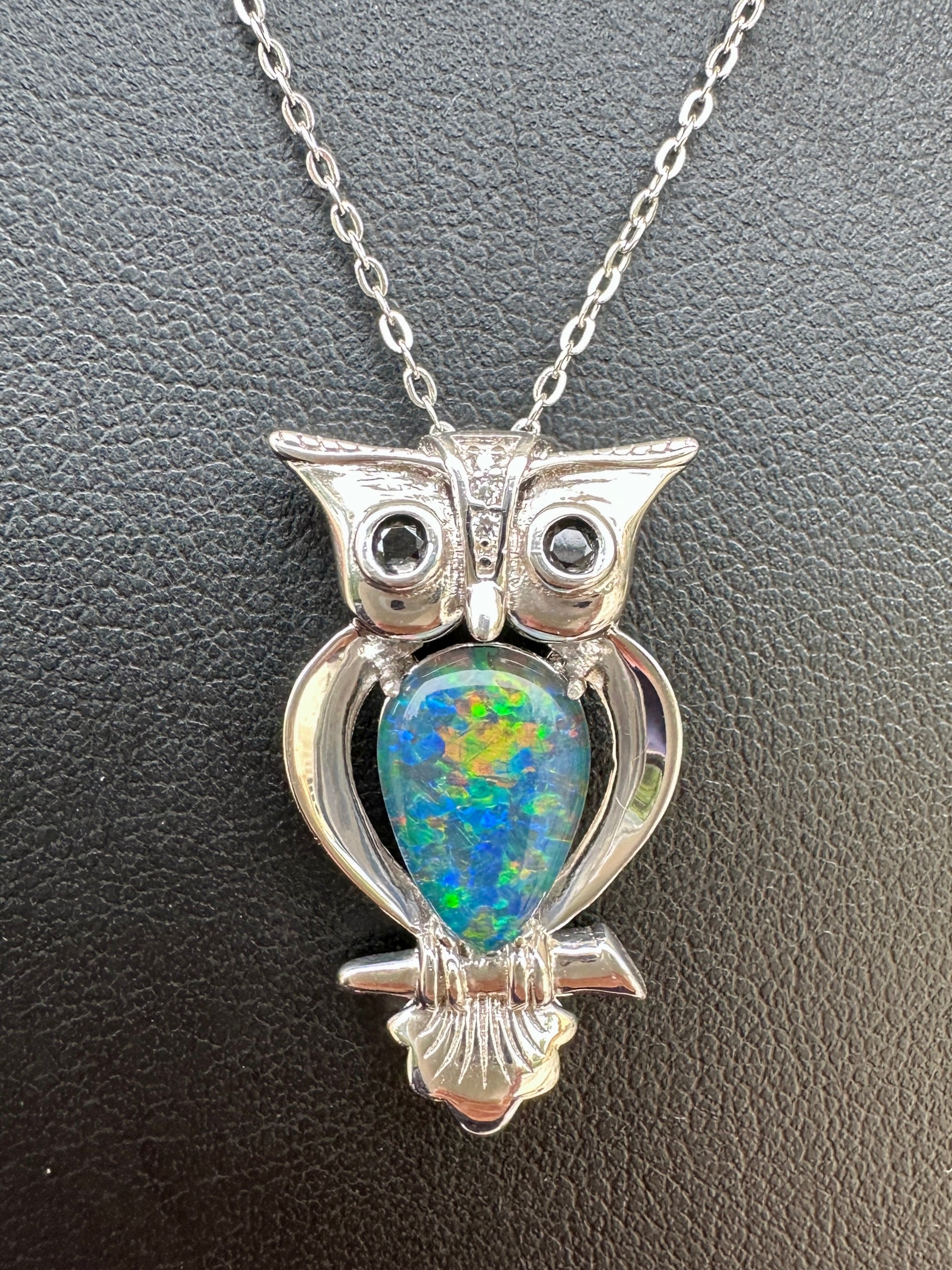 Coober Pedy Opal owl pendant - Australian Opal set in sterling silver 16.49cts