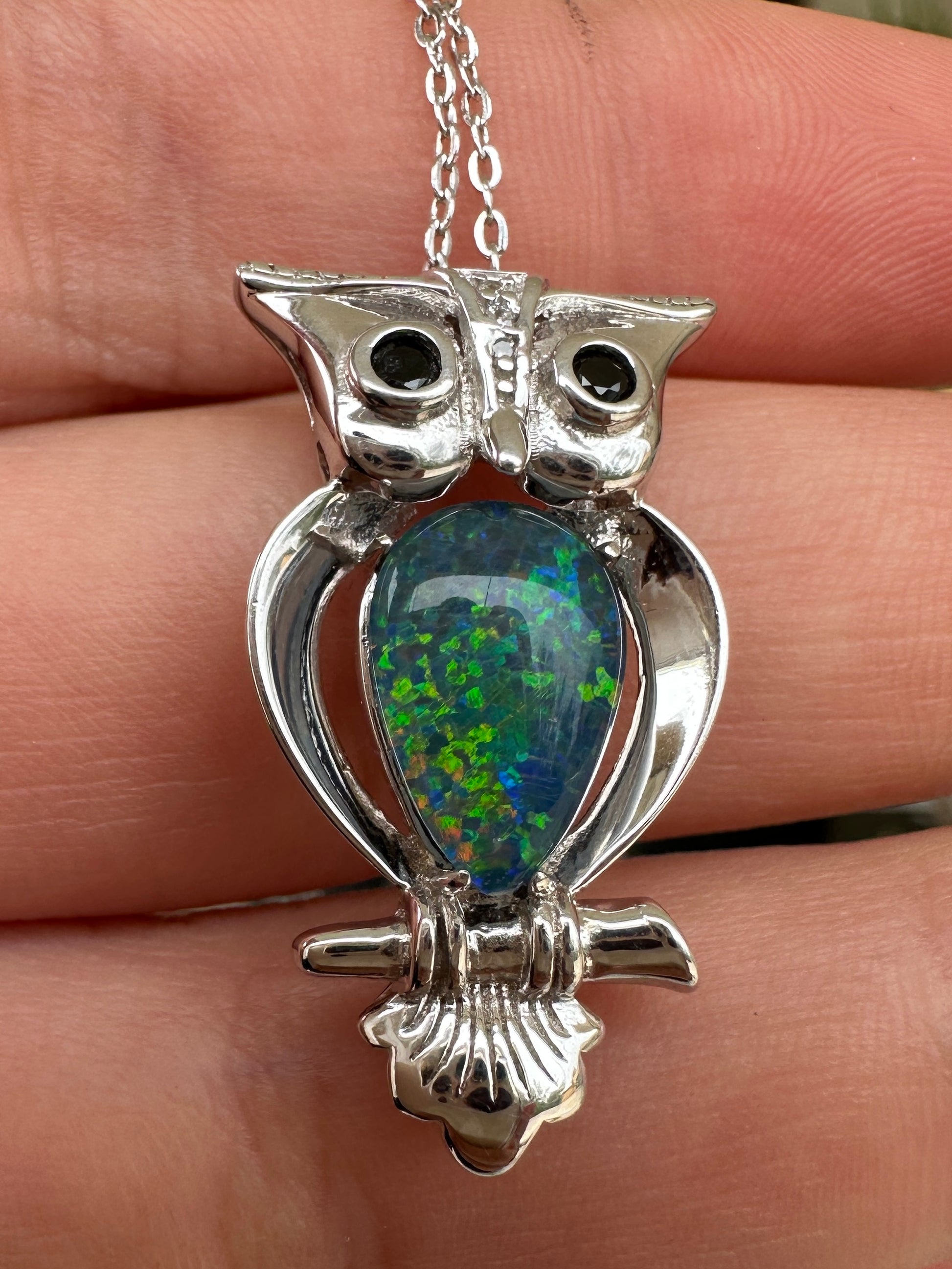 Coober Pedy Opal owl pendant - Australian Opal set in sterling silver 17.08 cts