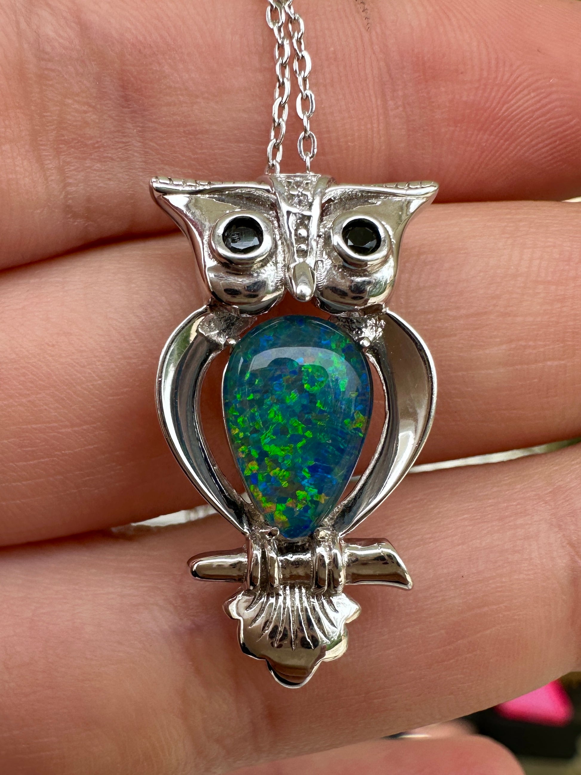 Coober Pedy Opal owl pendant - Australian Opal set in sterling silver 17.08 cts