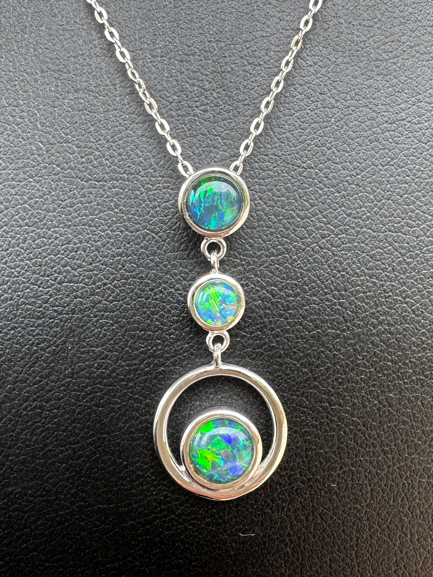 Coober Pedy 3-stone drop pendant - Australian natural Opal triplet set in sterling silver 9.81 cts 